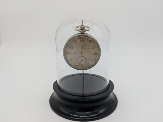 Uhr Taschenuhr Tischuhr unter Glasdom mit Verziertem Muster Vintage