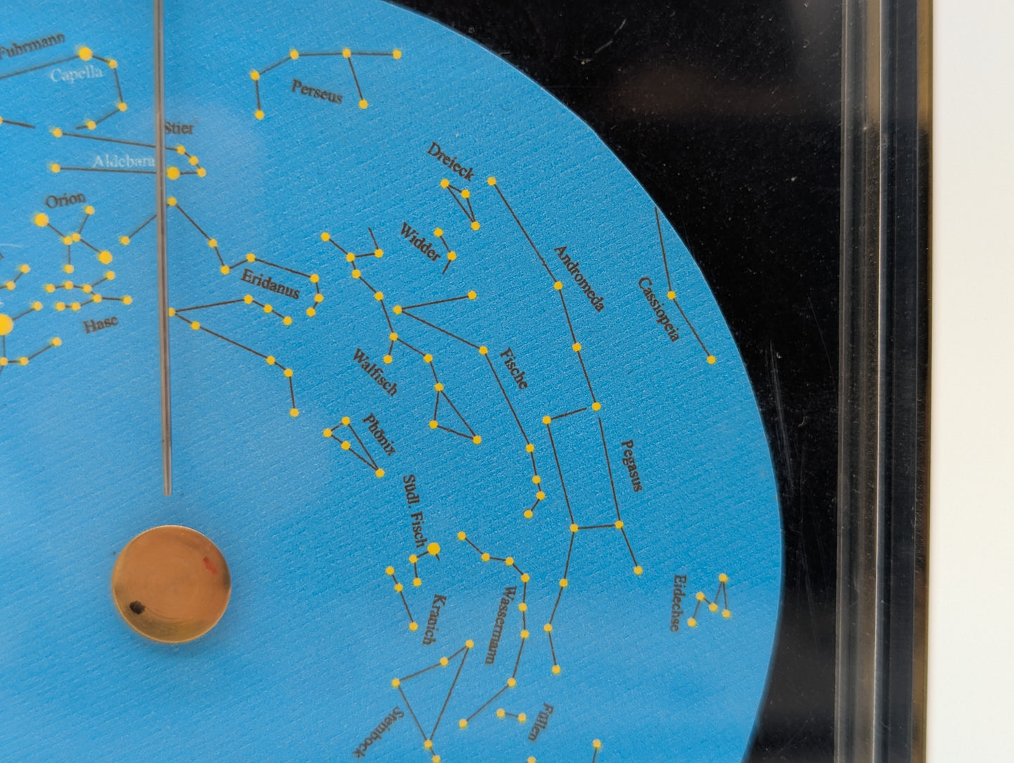 Tischuhr Uhr im Sternbilder Design Vintage Astronomie Astrologie Quarzwerk