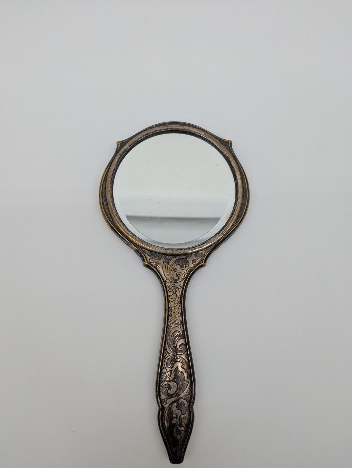 Versilbertes Frisierset 3 teilig Spiegel Handbürsten Antik Vintage Dekoration