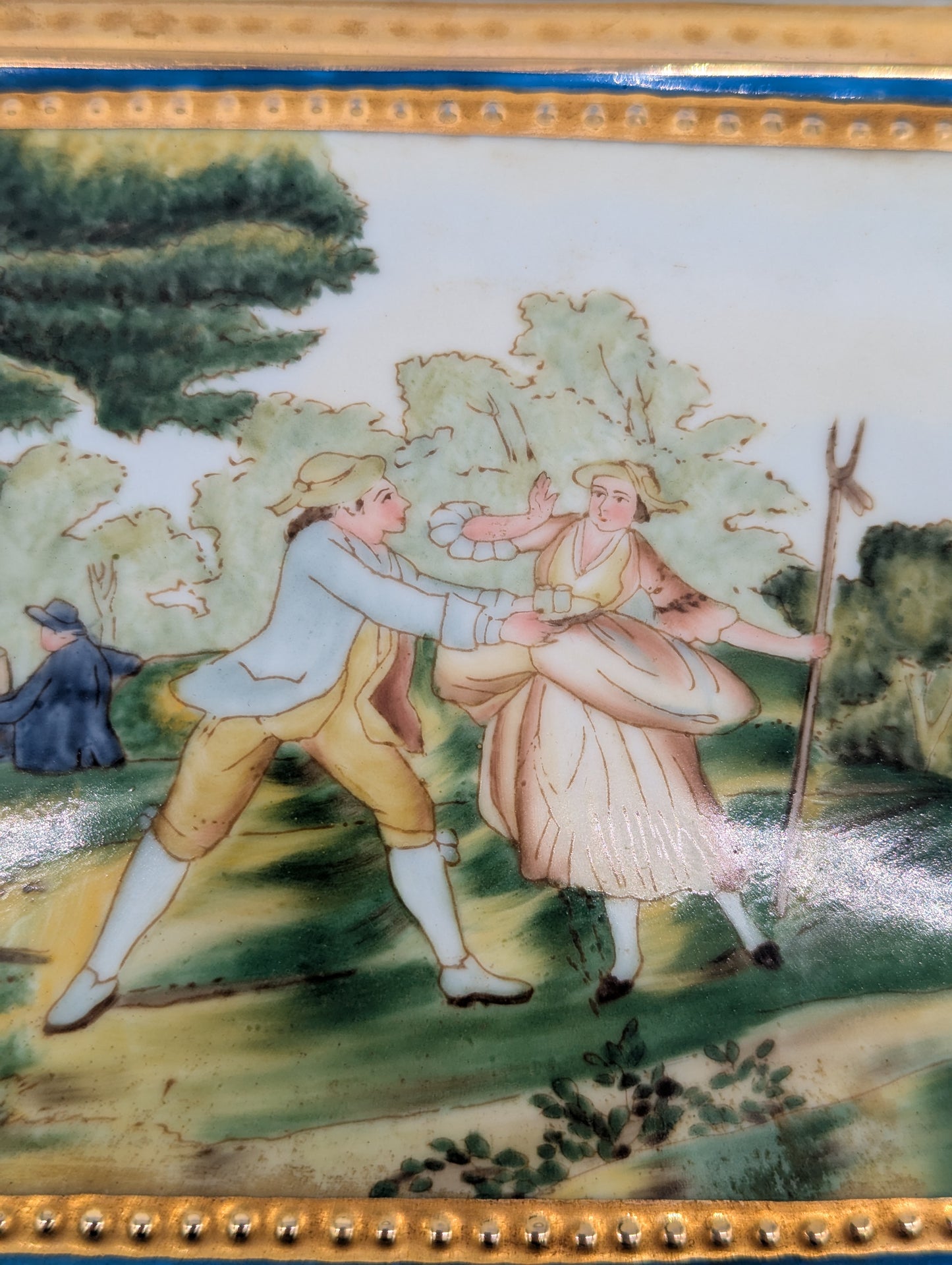 Porzellanschatulle Schmuckschatulle Handbemalt mit Landschaftsszenen vergoldet