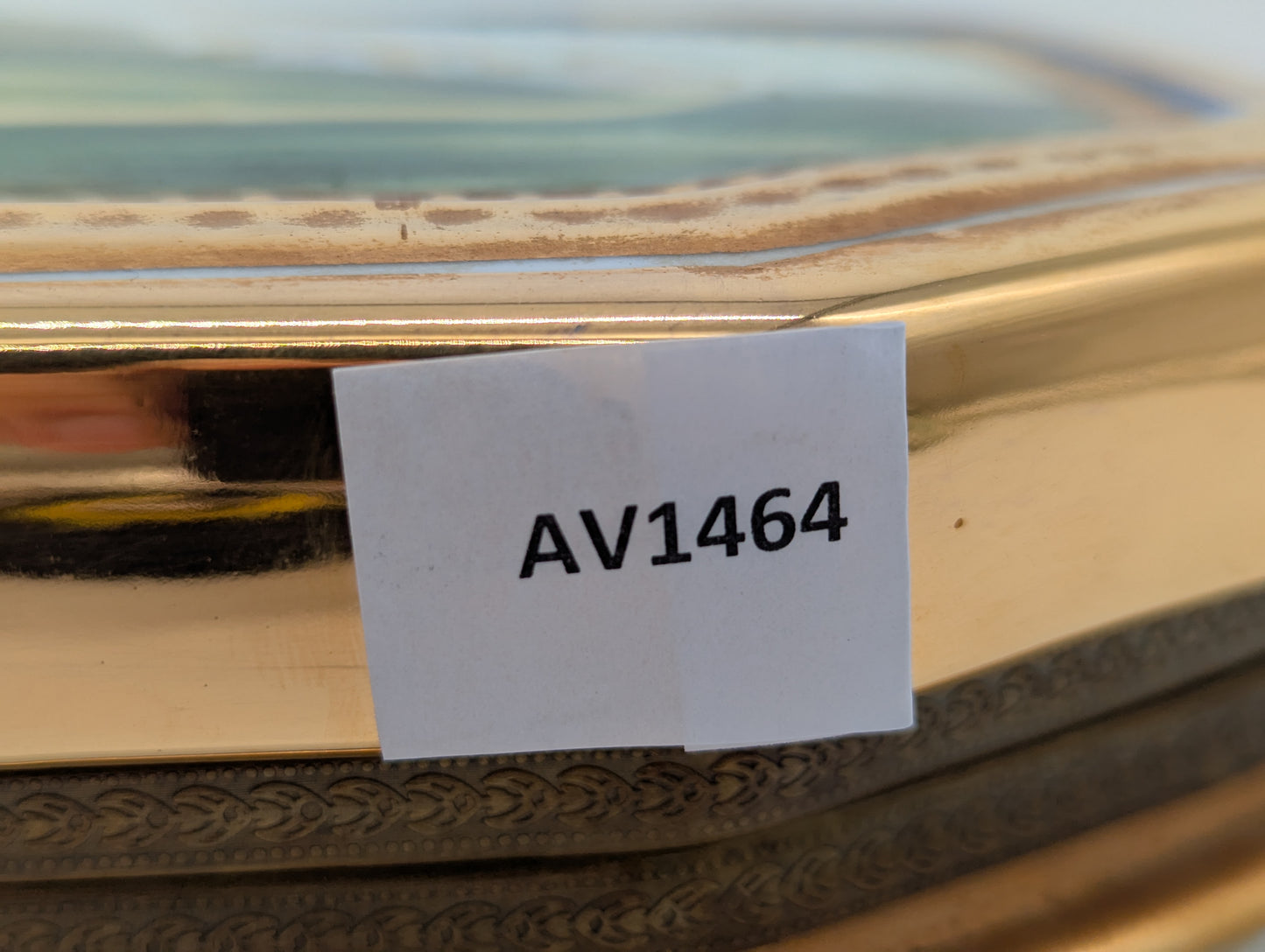 Porzellanschatulle Schmuckschatulle Handbemalt mit Landschaftsszenen vergoldet