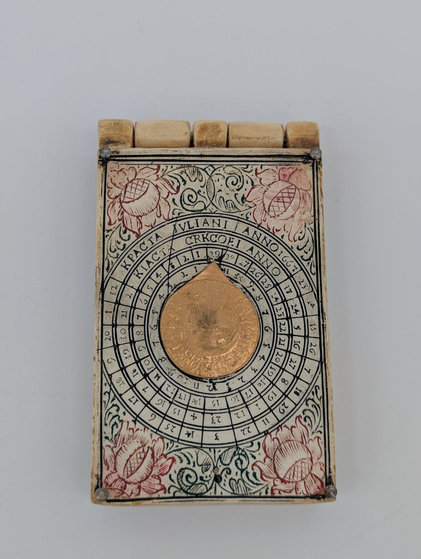 Antike Albrecht Karner Nürnberger Klappsonnenuhr aus 1661 Kompass Goldverzierung