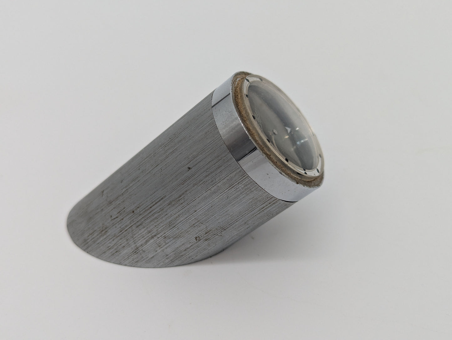 König Pilsener Tischuhr Metallgehäuse Werbeuhr Retro Design