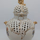 Capodimonte Porzellan Vase mit Deckel Blumendekor Durchbruch Goldverzierung