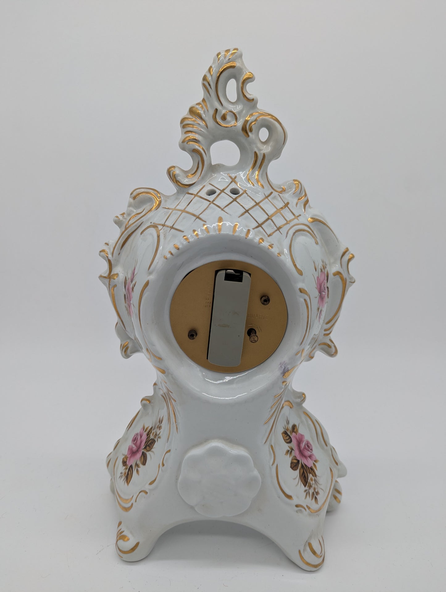 Carl Thieme Porzellan Tischuhr Rokoko Stil Florale Dekoration