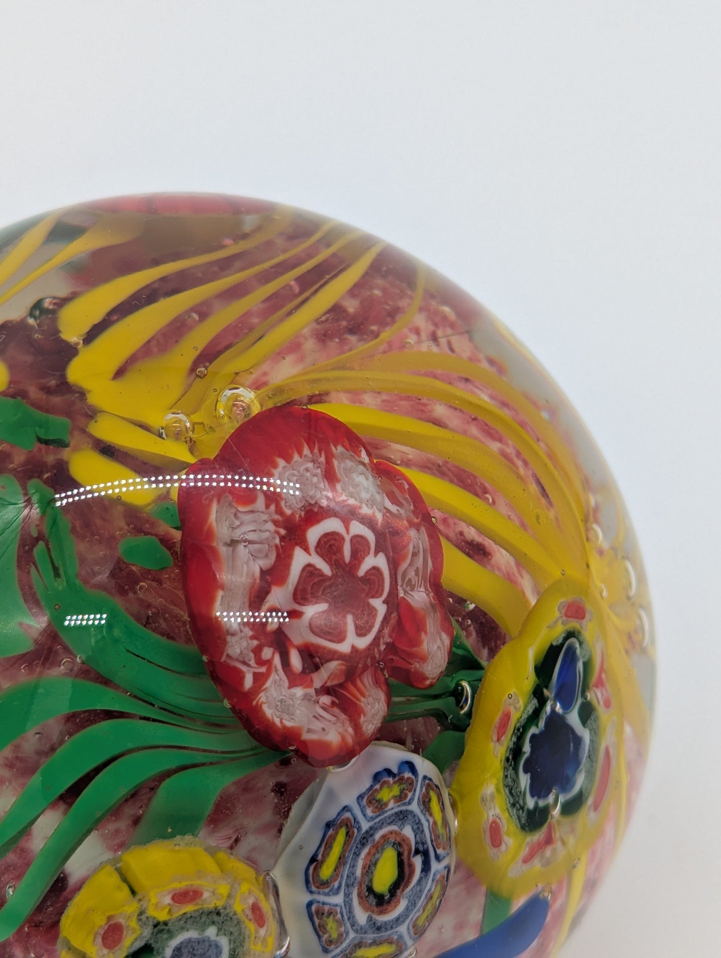 Murano Glas Briefbeschwerer Millefiori Handarbeit Blumendesign