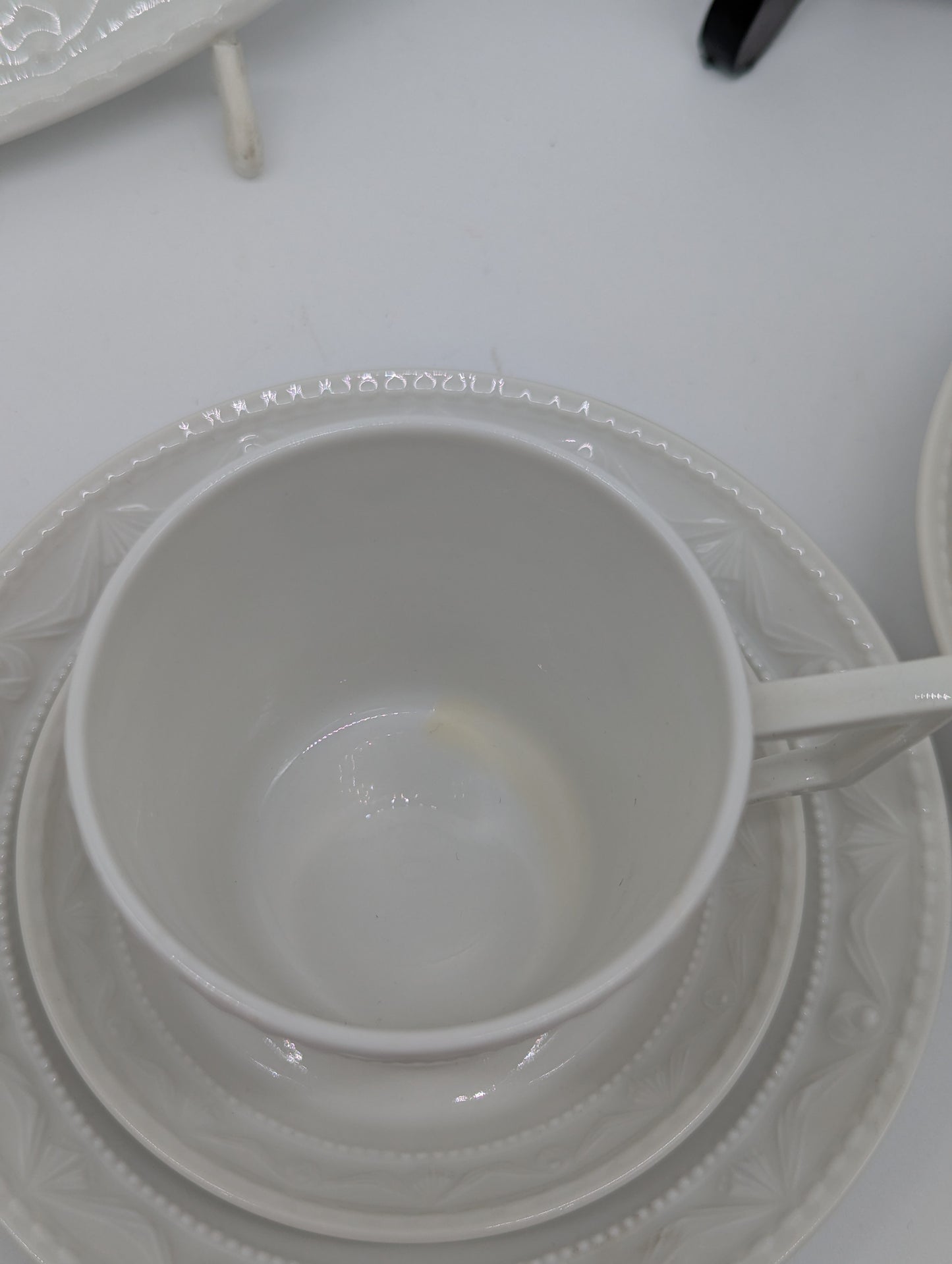 KPM Berlin Porzellan Service Serie Kurland Weiß für 4 Personen