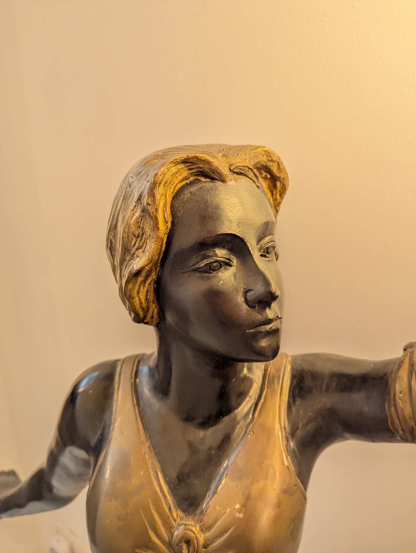 Paar Art Deco Bronze Lampen Tänzerinnen Figuren Lebensgroß