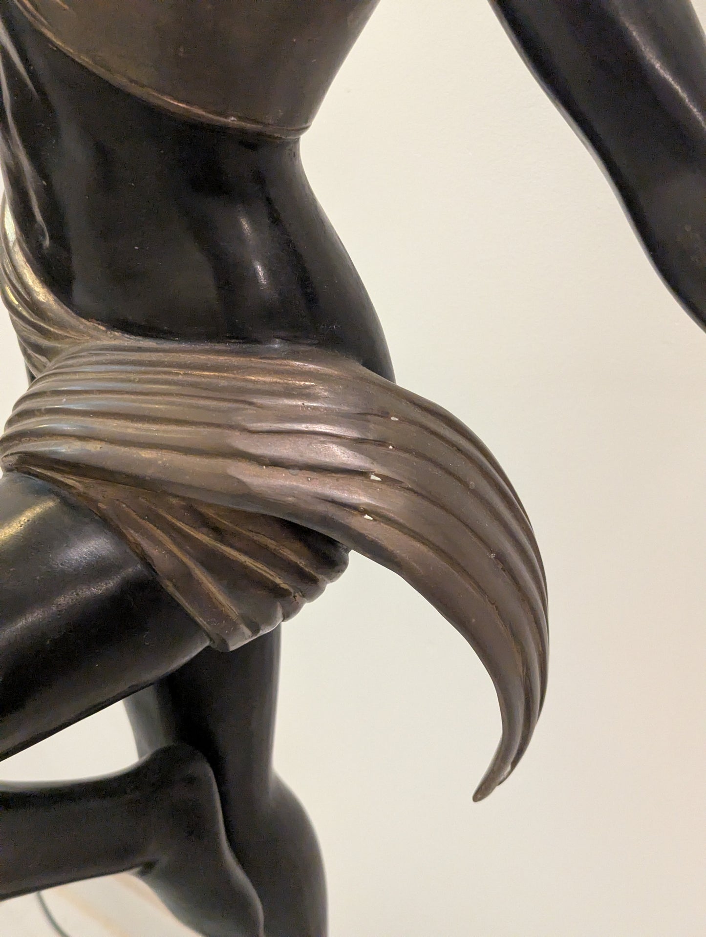 Paar Art Deco Bronze Lampen Tänzerinnen Figuren Lebensgroß