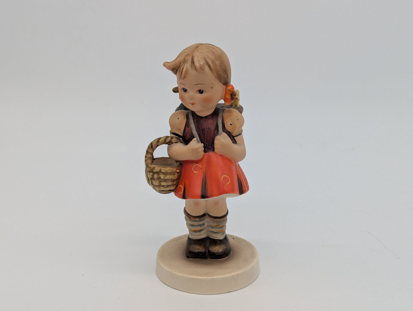 Goebel Hummel Figuren Paar Junge mit Geige und Mädchen mit Korb