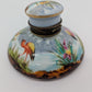 Antikes Tintenfass Handbemalt Emaille Vogelmotiv mit Messingfassung