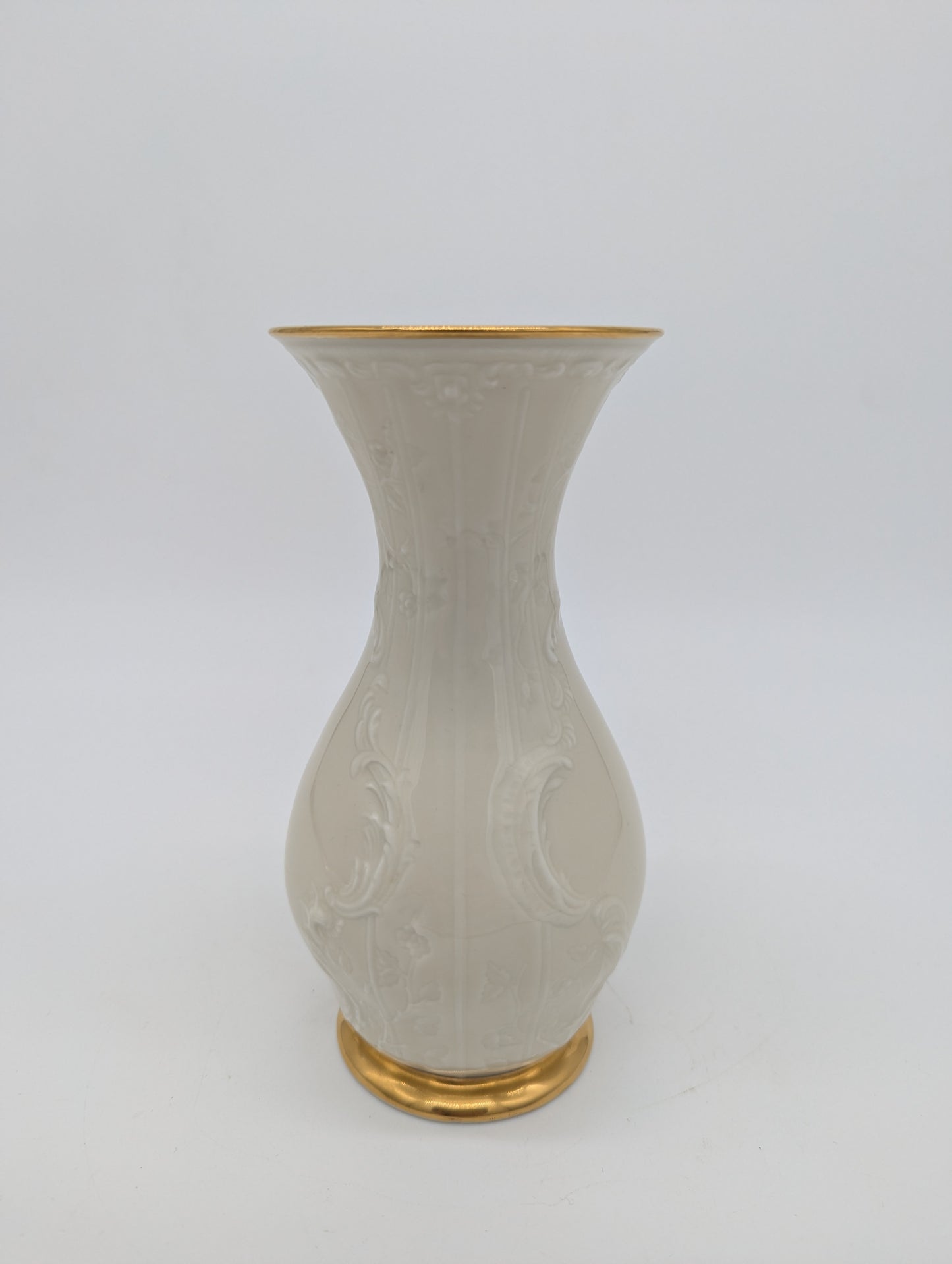 Rosenthal Porzellan Vase Reliefdekor Weiß mit Goldrand und Goldfuß