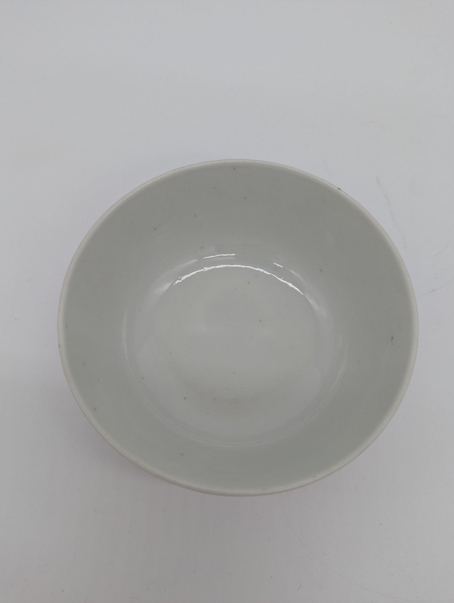 Chinesische Porzellan Schale Rosa Emaille Handbemalt mit Schriftzeichen