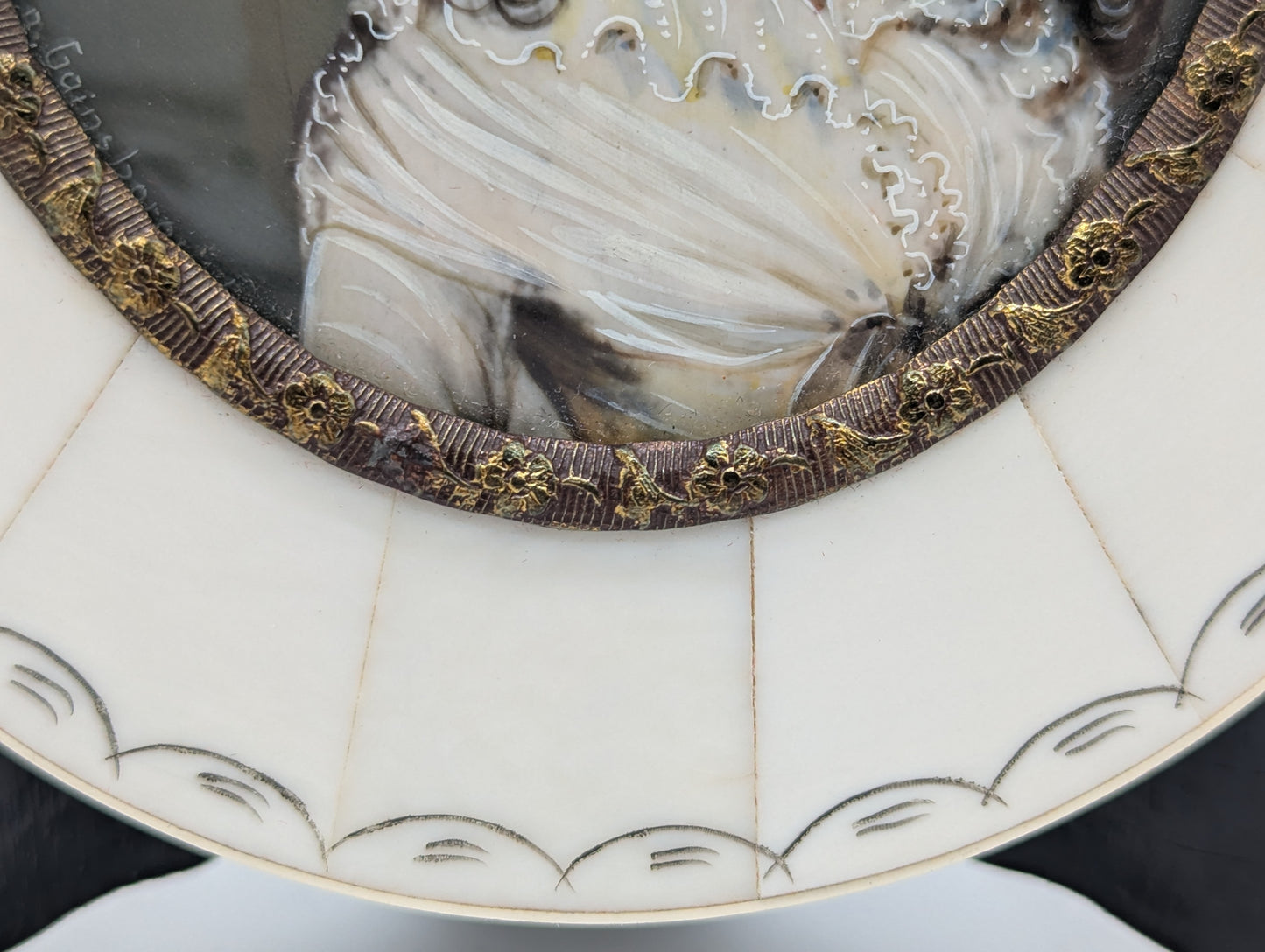 Lupenmalerei Herzogin von Devonshire Porträt Miniatur im ovalen Rahmen