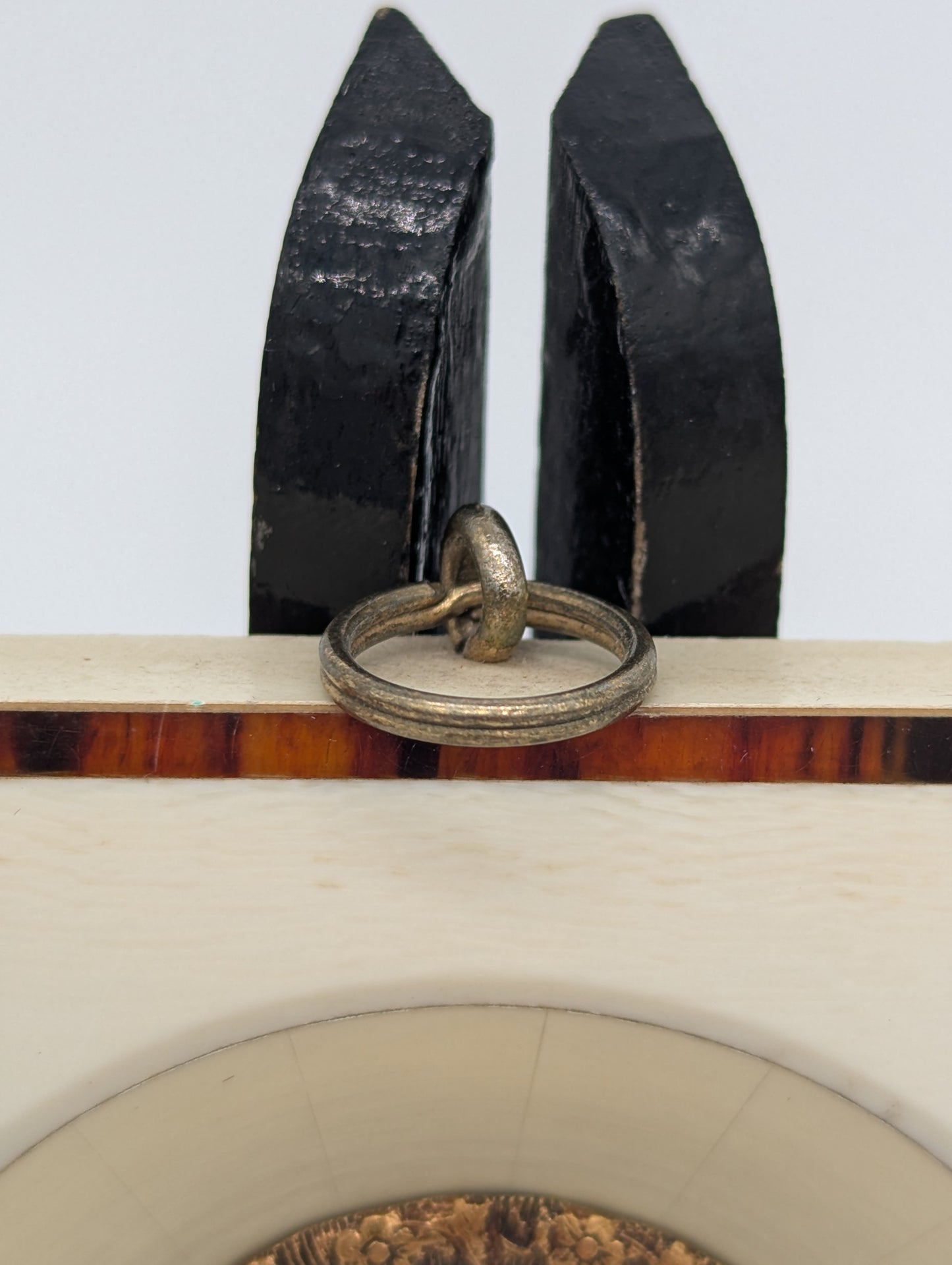 Kaiserin Elisabeth Sisi Lupenmalerei Porträt Miniatur im rechteckigen Rahmen