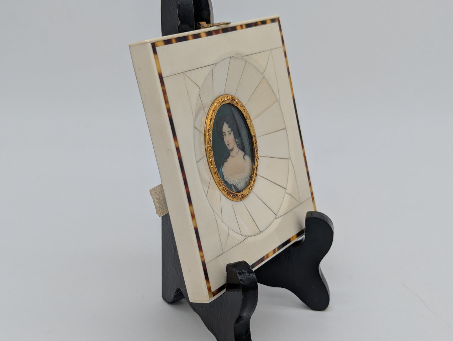 Lupenmalerei Maria Mancini nach Mignard feine Porträt Miniatur im Rahmen