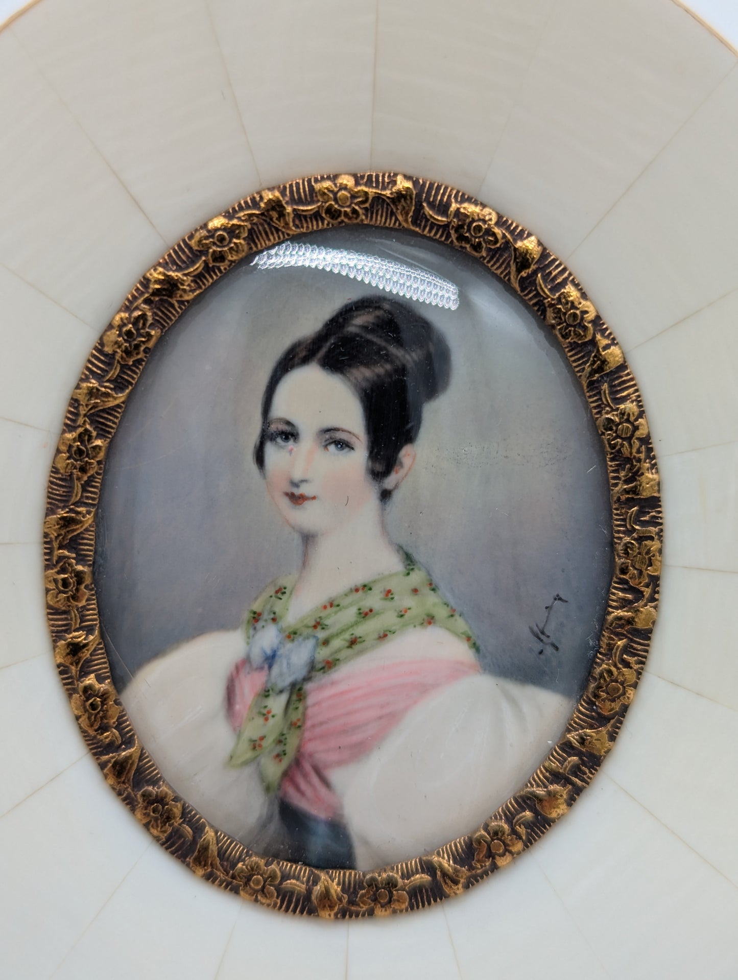 Lupenmalerei Fürstin von Liechtenstein feine Porträt Miniatur im Rahmen