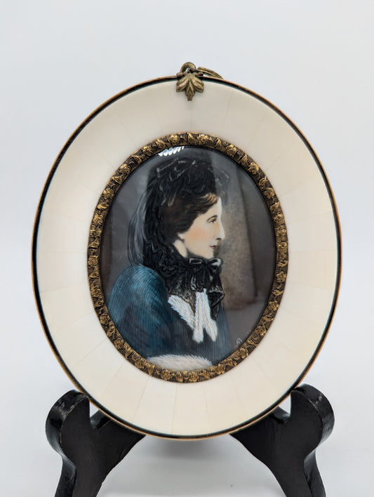 Lupenmalerei Miniaturmalerei Cosima Wagner feine Porträt Miniatur im Rahmen