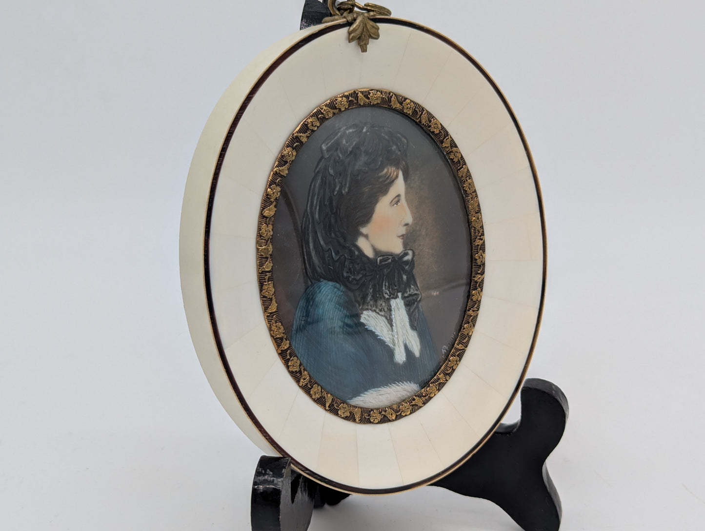 Lupenmalerei Miniaturmalerei Cosima Wagner feine Porträt Miniatur im Rahmen