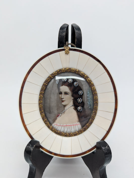 Lupenmalerei Miniatur Kaiserin Elisabeth Sisi Porträt Miniatur im Rahmen