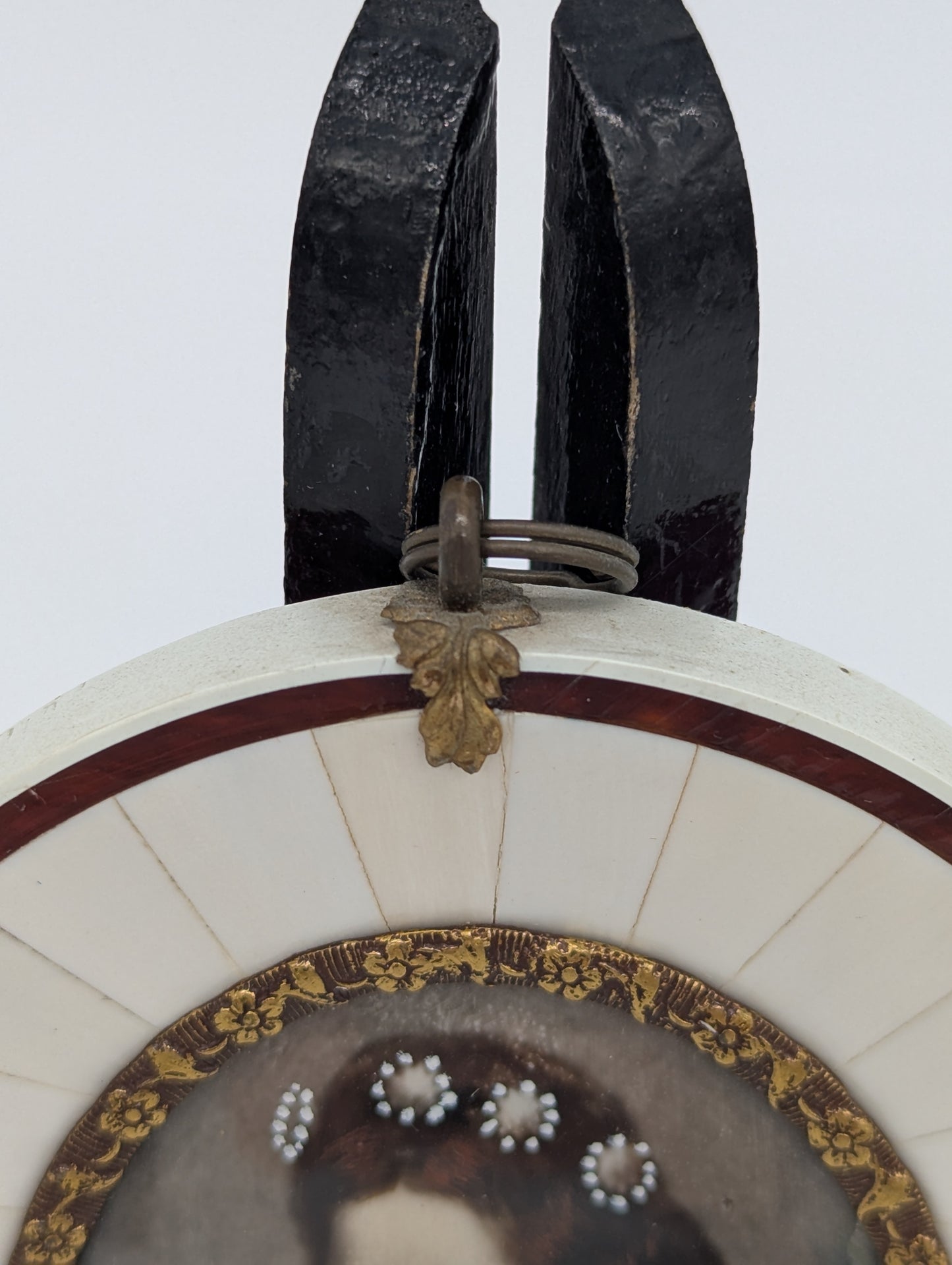 Lupenmalerei Miniatur Kaiserin Elisabeth Sisi Porträt Miniatur im Rahmen