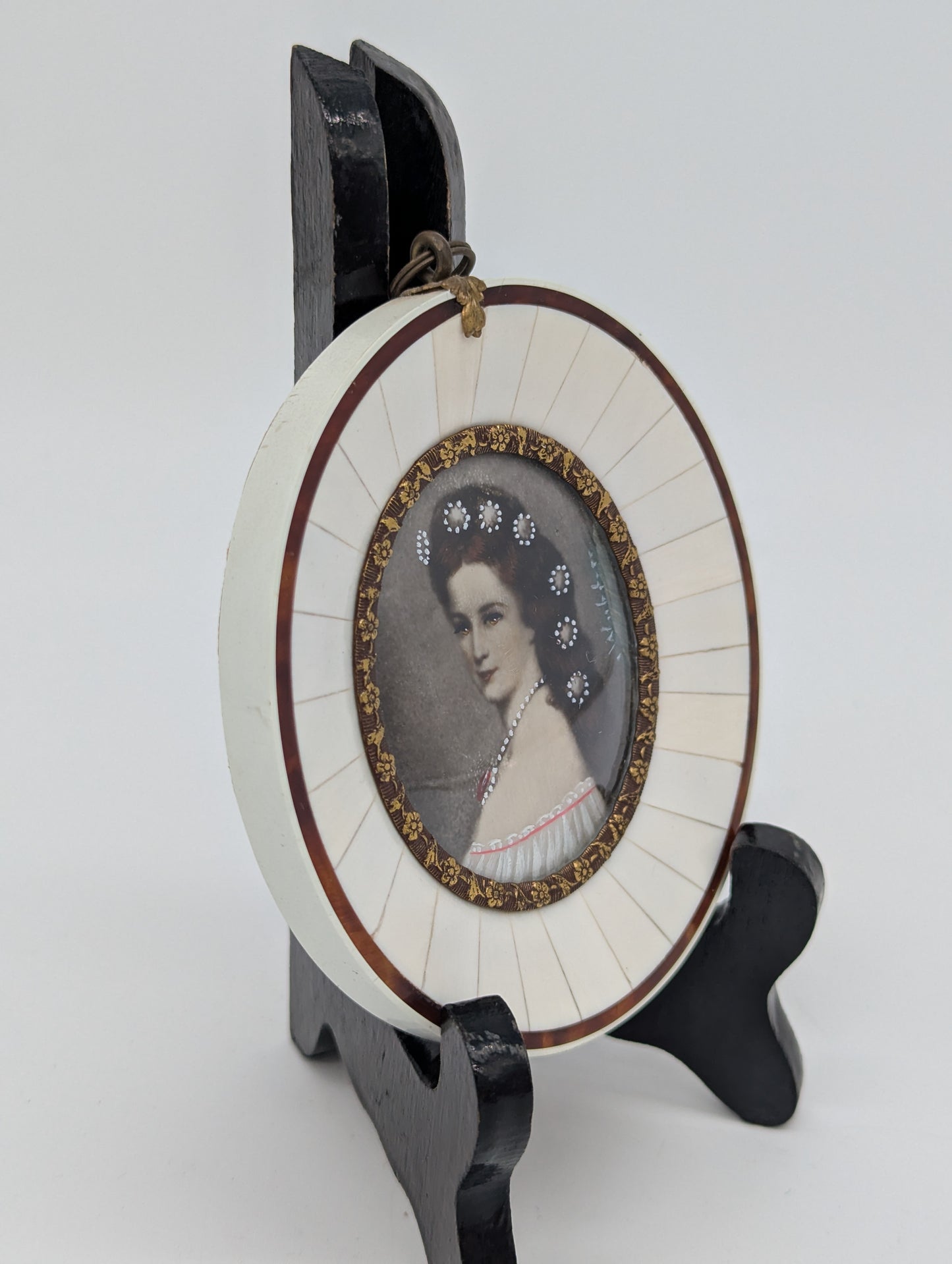 Lupenmalerei Miniatur Kaiserin Elisabeth Sisi Porträt Miniatur im Rahmen