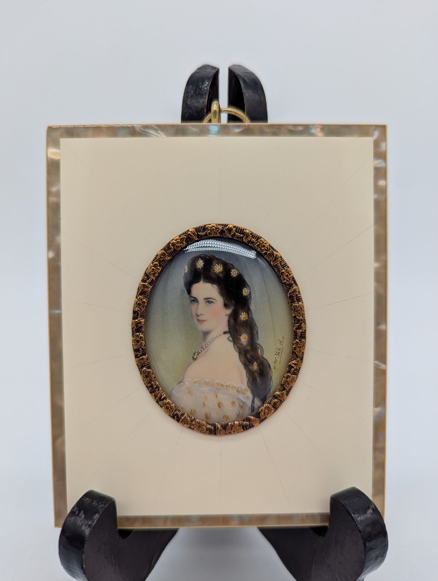 Lupenmalerei Miniaturmalerei Kaiserin Elisabeth Sissi feine Porträt Miniatur im Rahmen