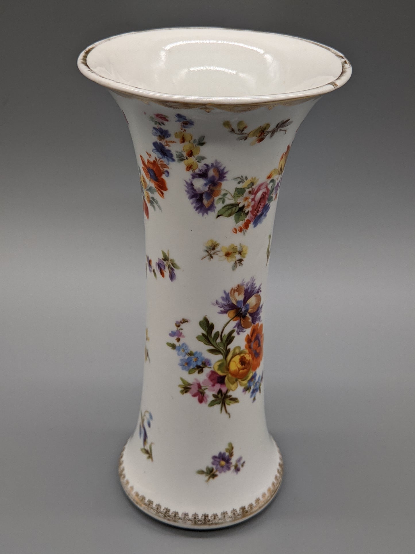 Antike Beyer und Bock Porzellan Vase Florales Dekor mit Goldrand