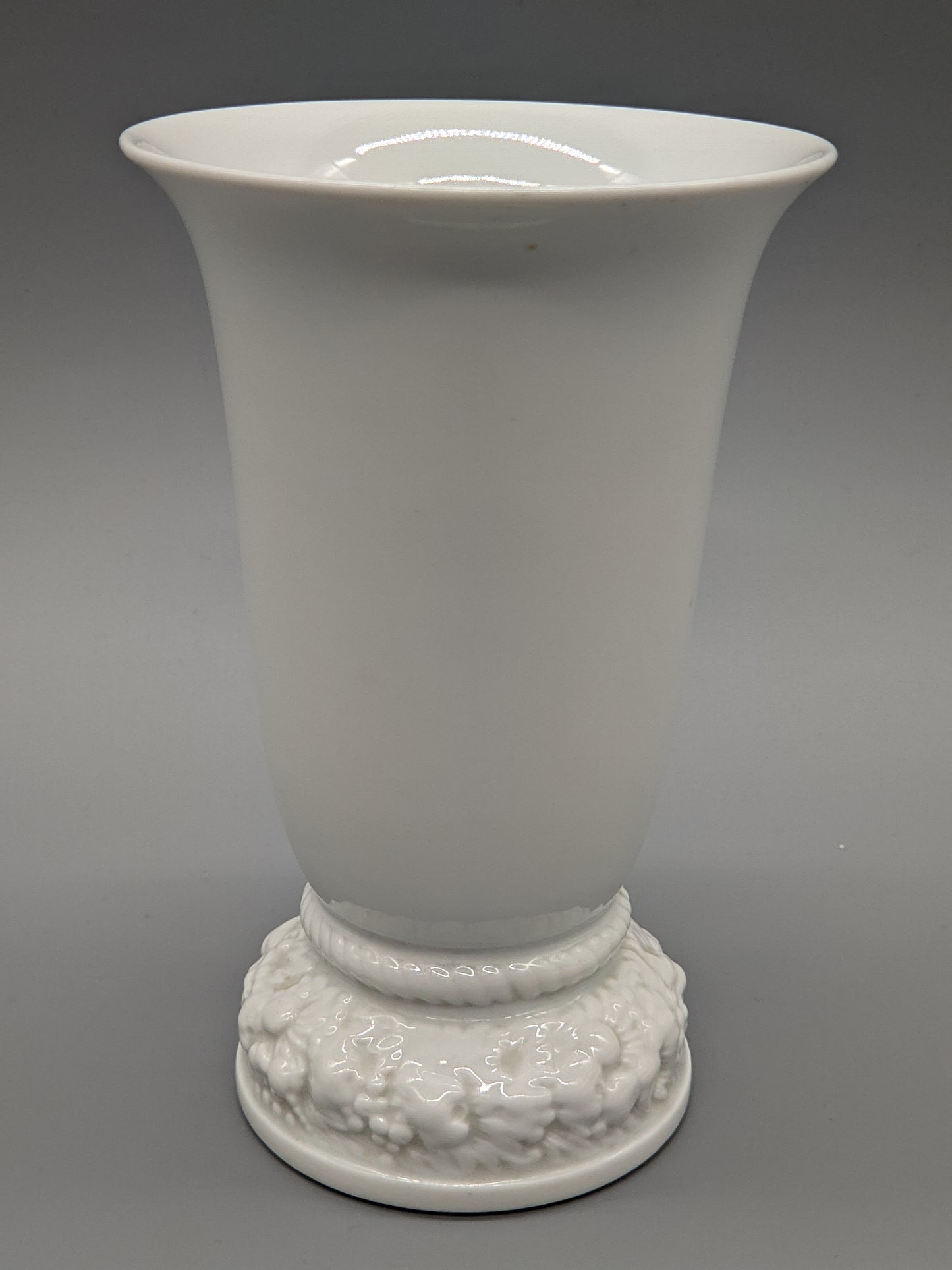 Rosenthal Classic Rose Vase – Elegante Porzellan Vase mit Relief