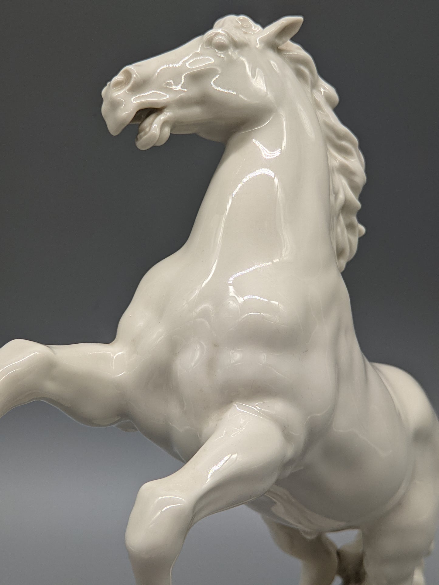 Hutschenreuther Porzellan Figur Steigendes Pferd von G. Granget