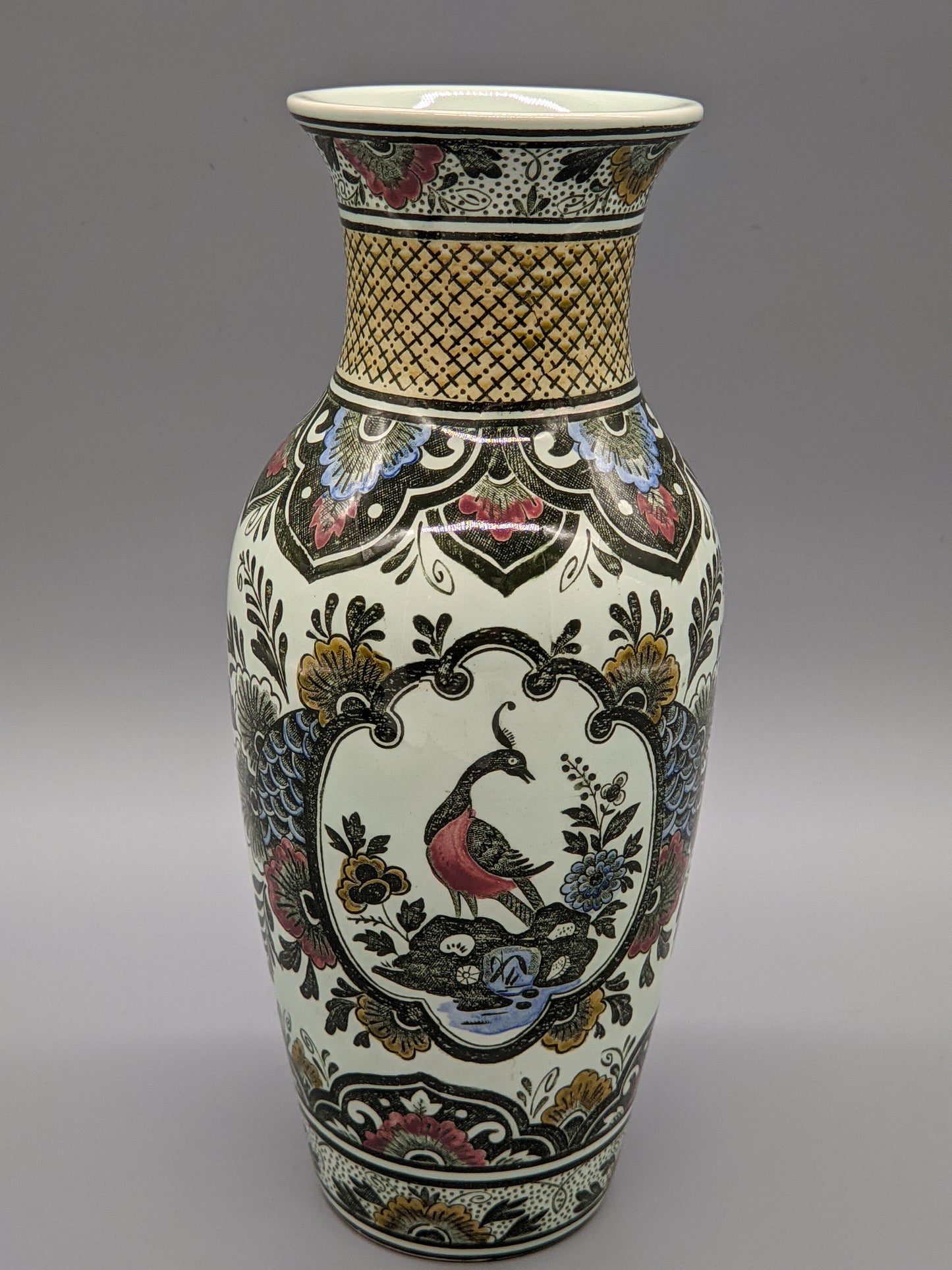 Villeroy & Boch Paon Vase Handausgemaltes Pfauen Motiv