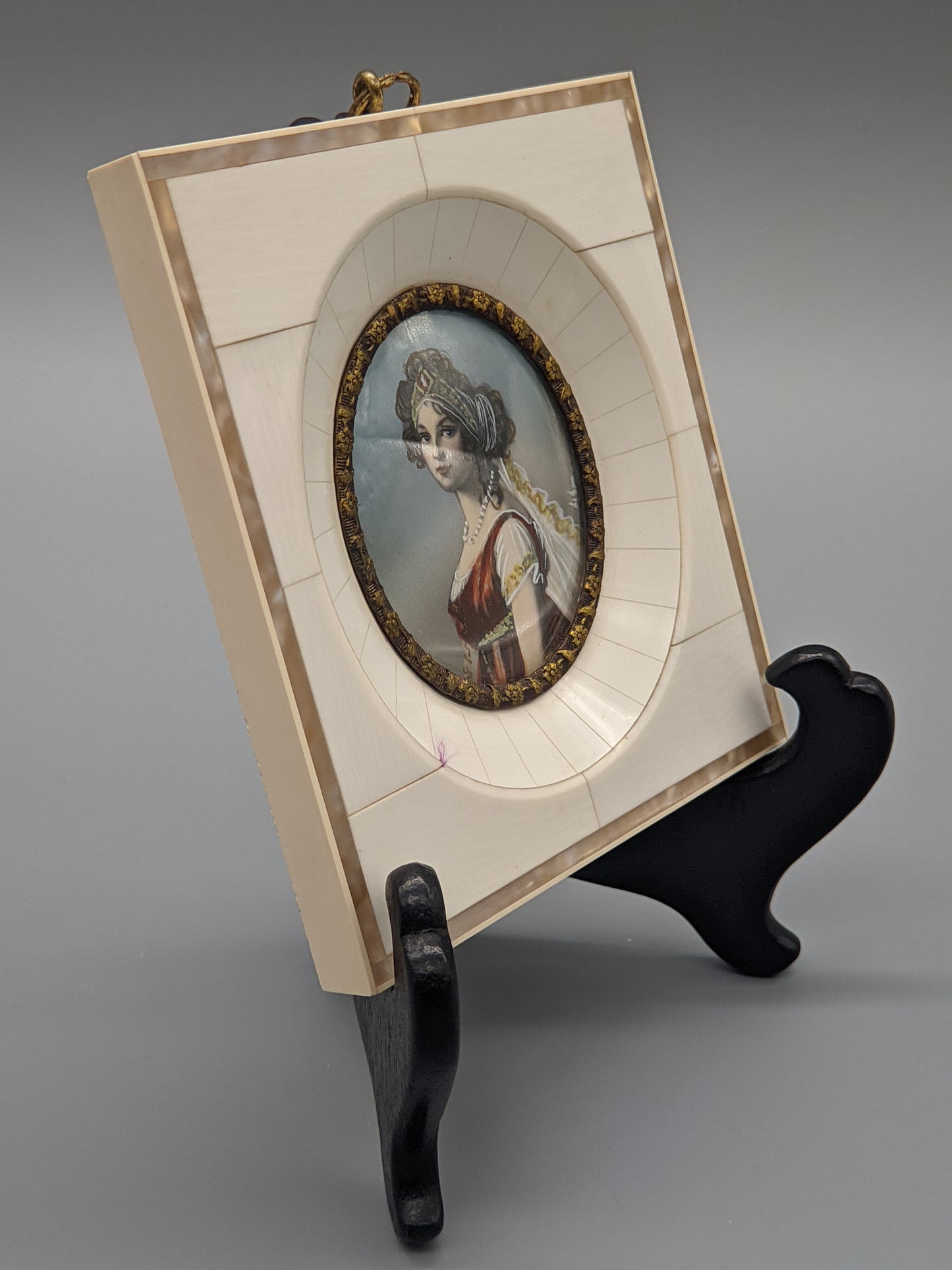 Antike Porträtminiatur Dame im Empire-Stil Signiert Libon
