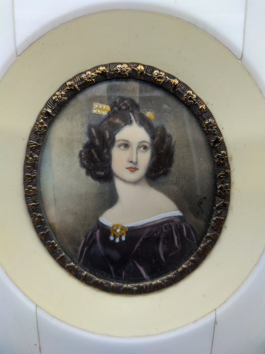 Antike Miniatur Biedermeier Dame im Rahmen Porträt Damen Bild