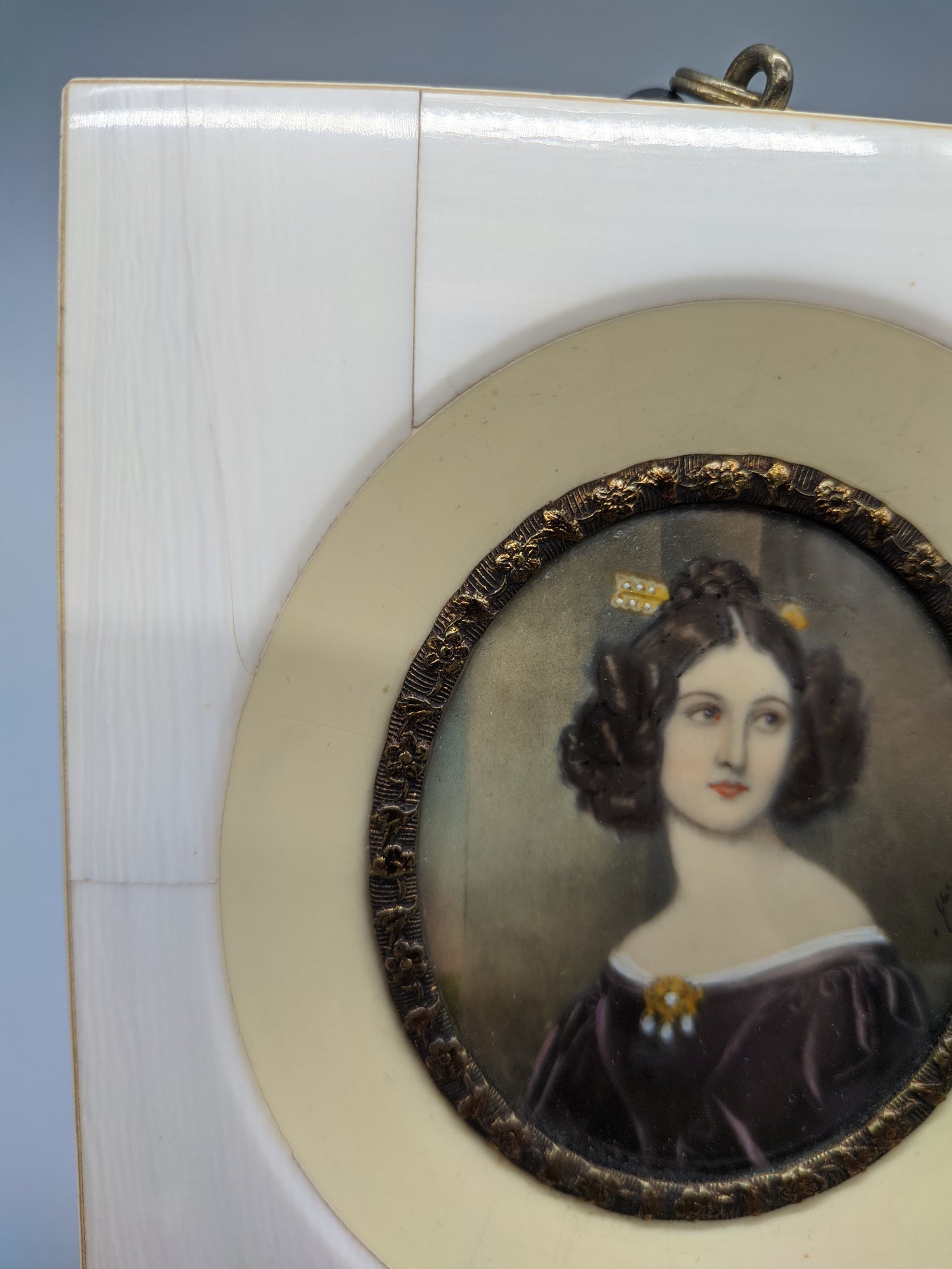 Antike Miniatur Biedermeier Dame im Rahmen Porträt Damen Bild