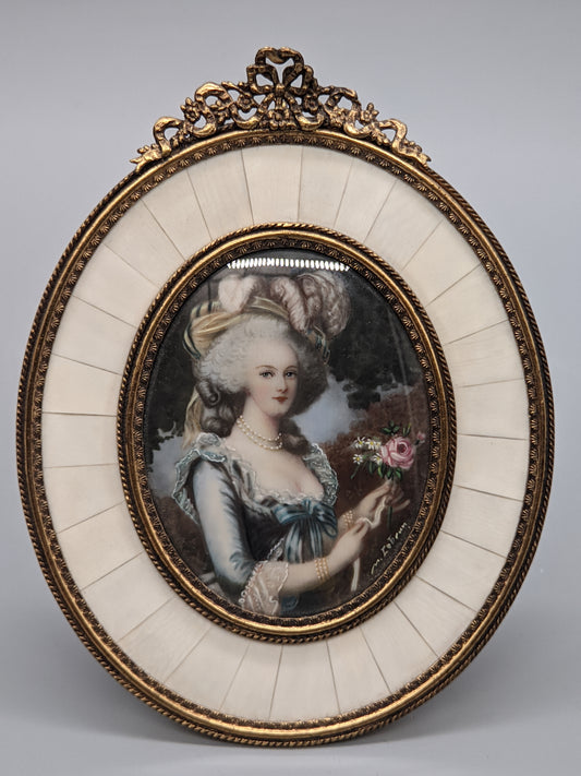 M. Lebrun (XIX) Bildnis einer edlen Dame mit Rose Miniaturgemälde