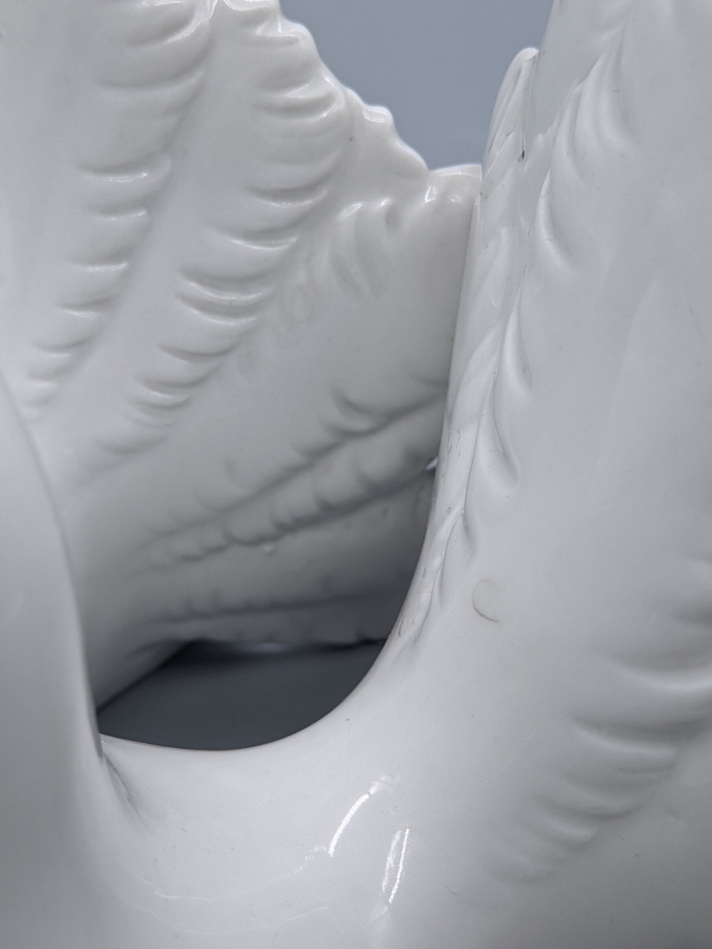 Elegantes Lladró Tauben Paar aus Porzellan – Kunstvolle Handarbeit