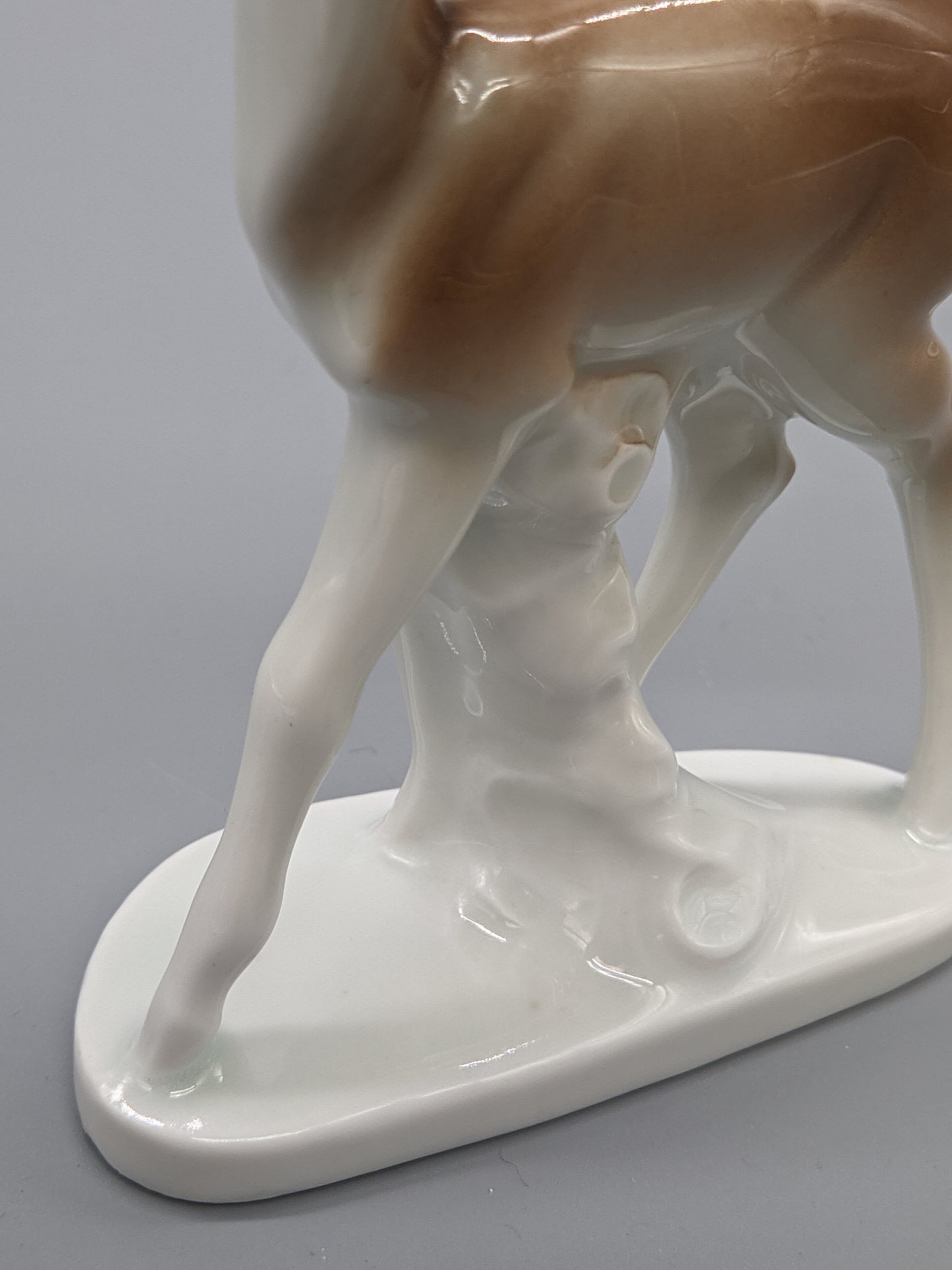 Filigrane Vintage Porzellan Figur Reh Naturnahes MidCentury Design