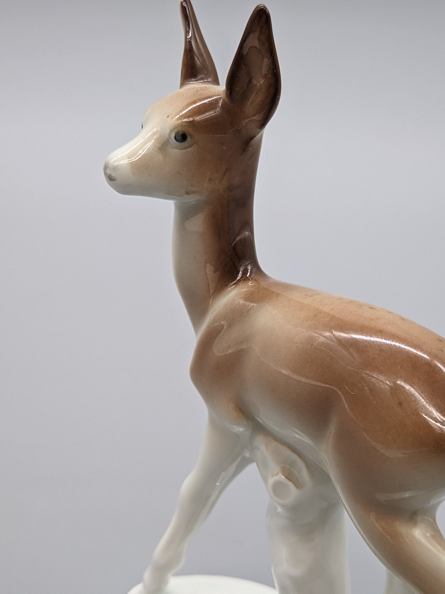 Filigrane Vintage Porzellan Figur Reh Naturnahes MidCentury Design