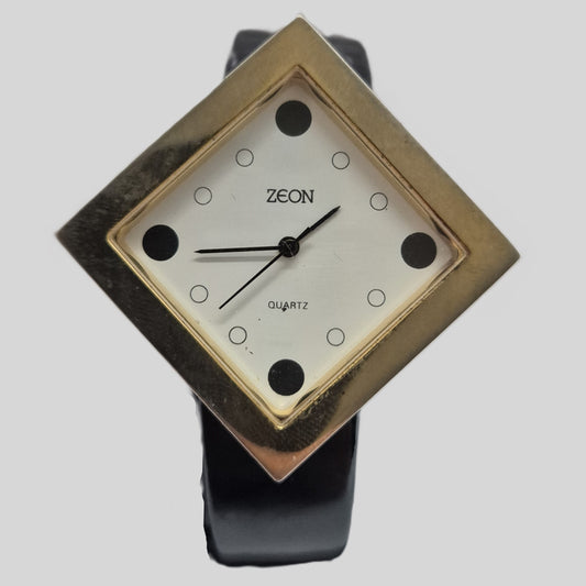 Ausgefallene Zeon Damenarmbanduhr – Quadratisches Design mit Retro-Charme