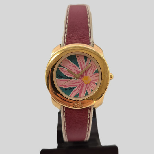 Benetton by Bulova Damenarmbanduhr – Florales Design für einen frischen Look