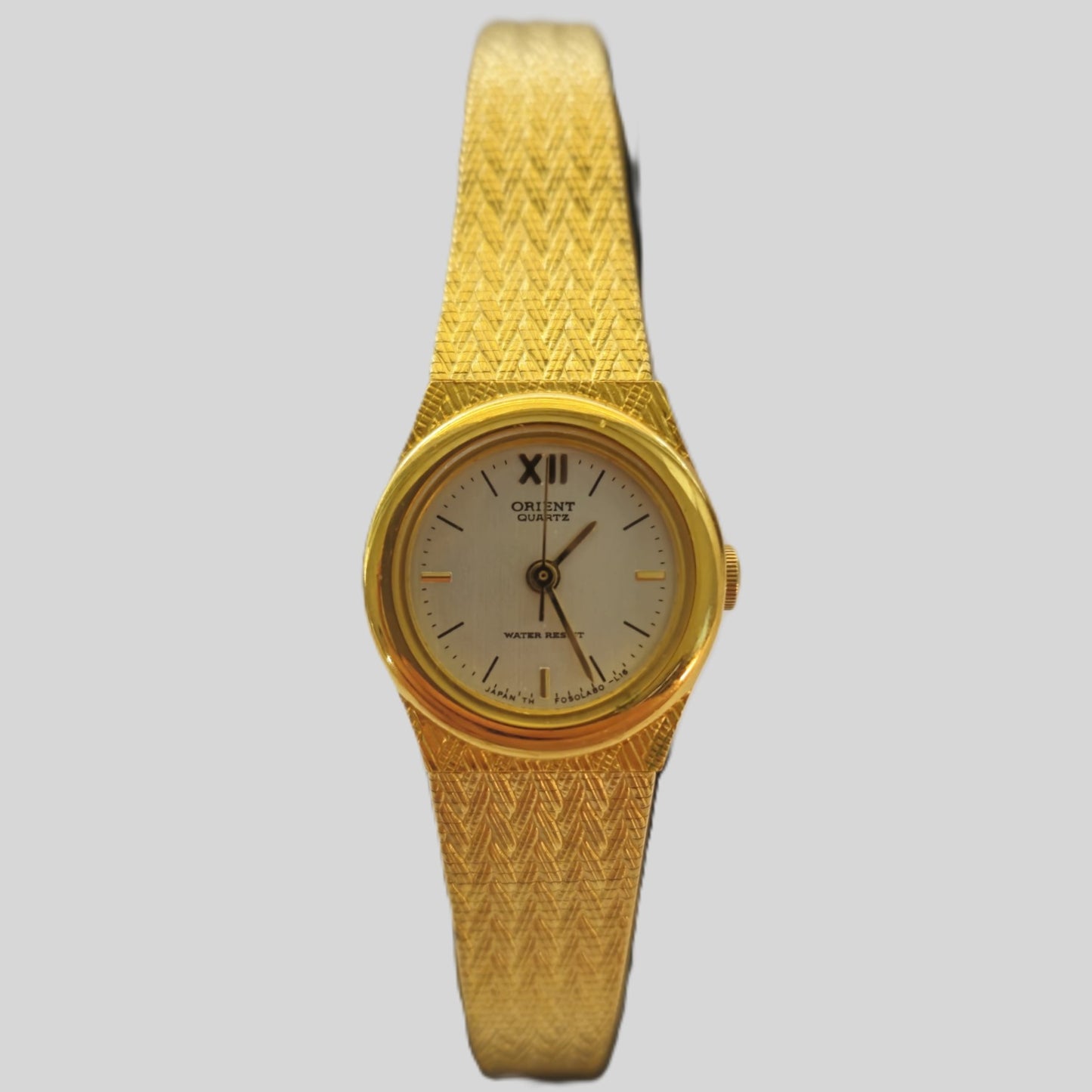 Orient Quartz – Elegante Damenarmbanduhr in Gold