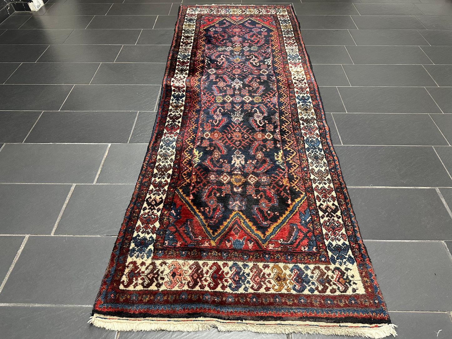 Orientteppich handgeknüpft Malayer Herati Naturfarben 305x105cm
