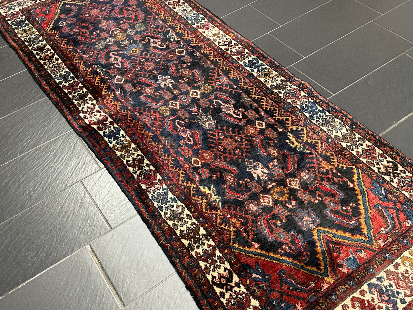 Orientteppich handgeknüpft Malayer Herati Naturfarben 305x105cm