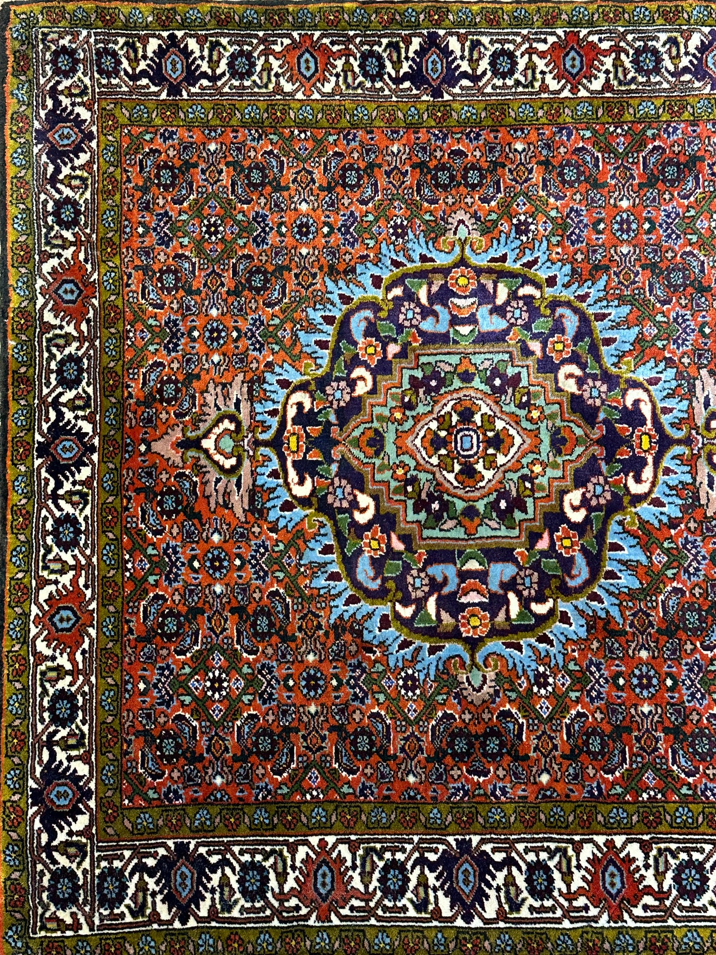 Bidjar Teppich Korkwolle mit Medaillonmuster und feiner Knüpfung