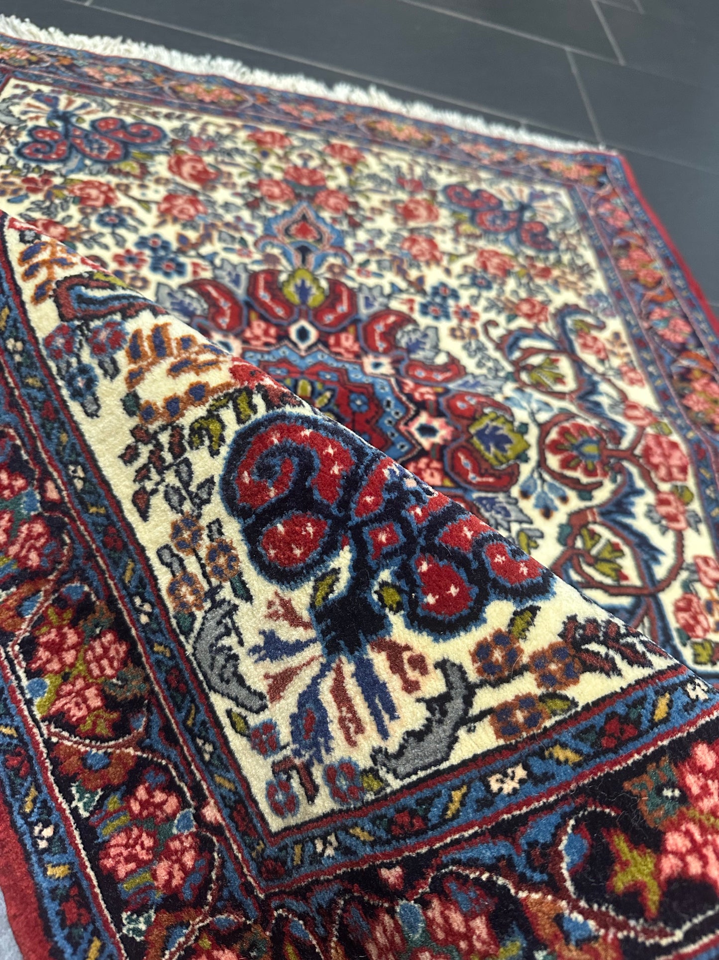 Orientteppich handgeknüpft  Rosen Bidjar Naturfarben 95x74cm