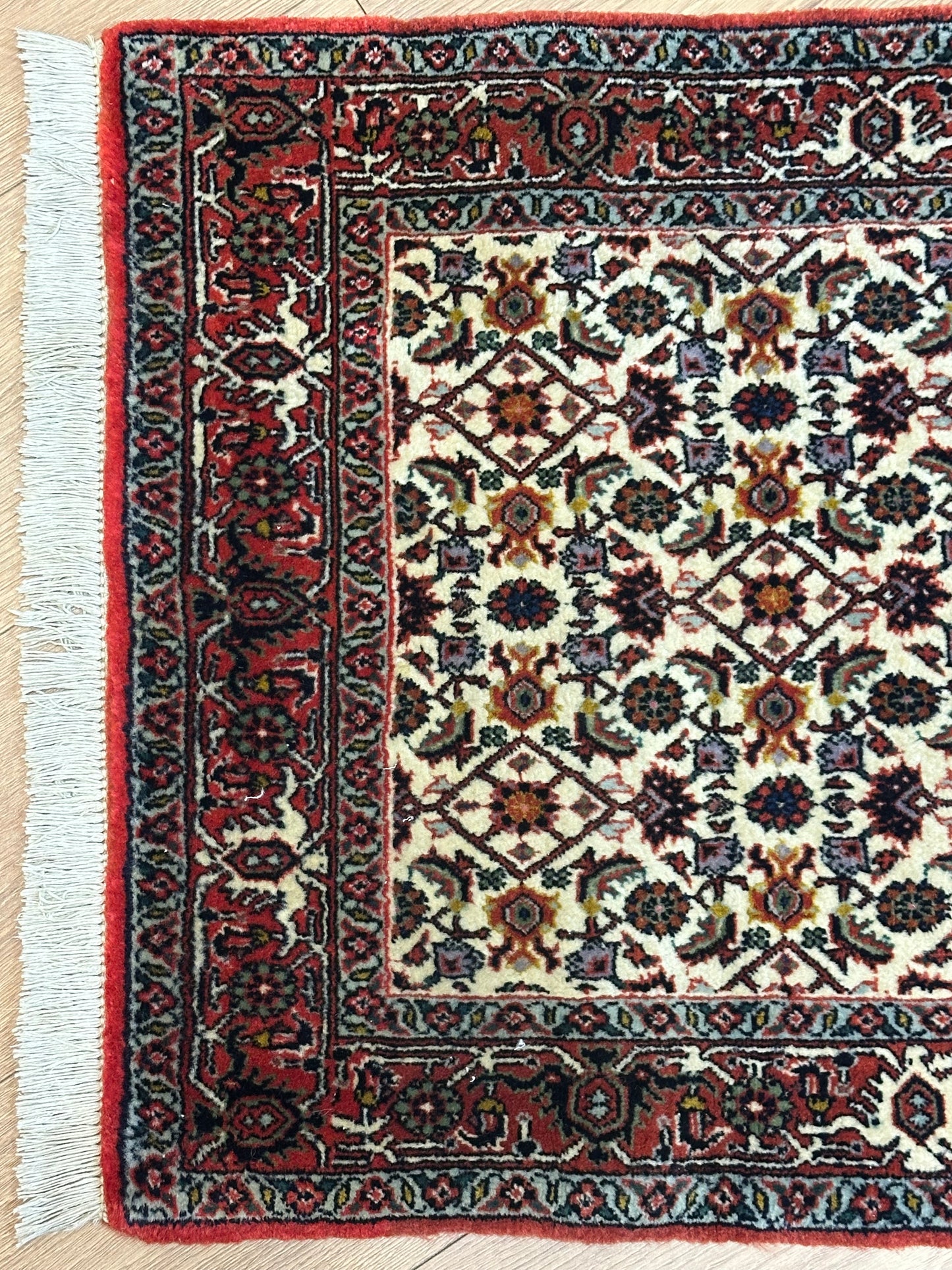 Bidjar Läufer Korkwolle mit floralem Rautenmotiv feine Knüpfung