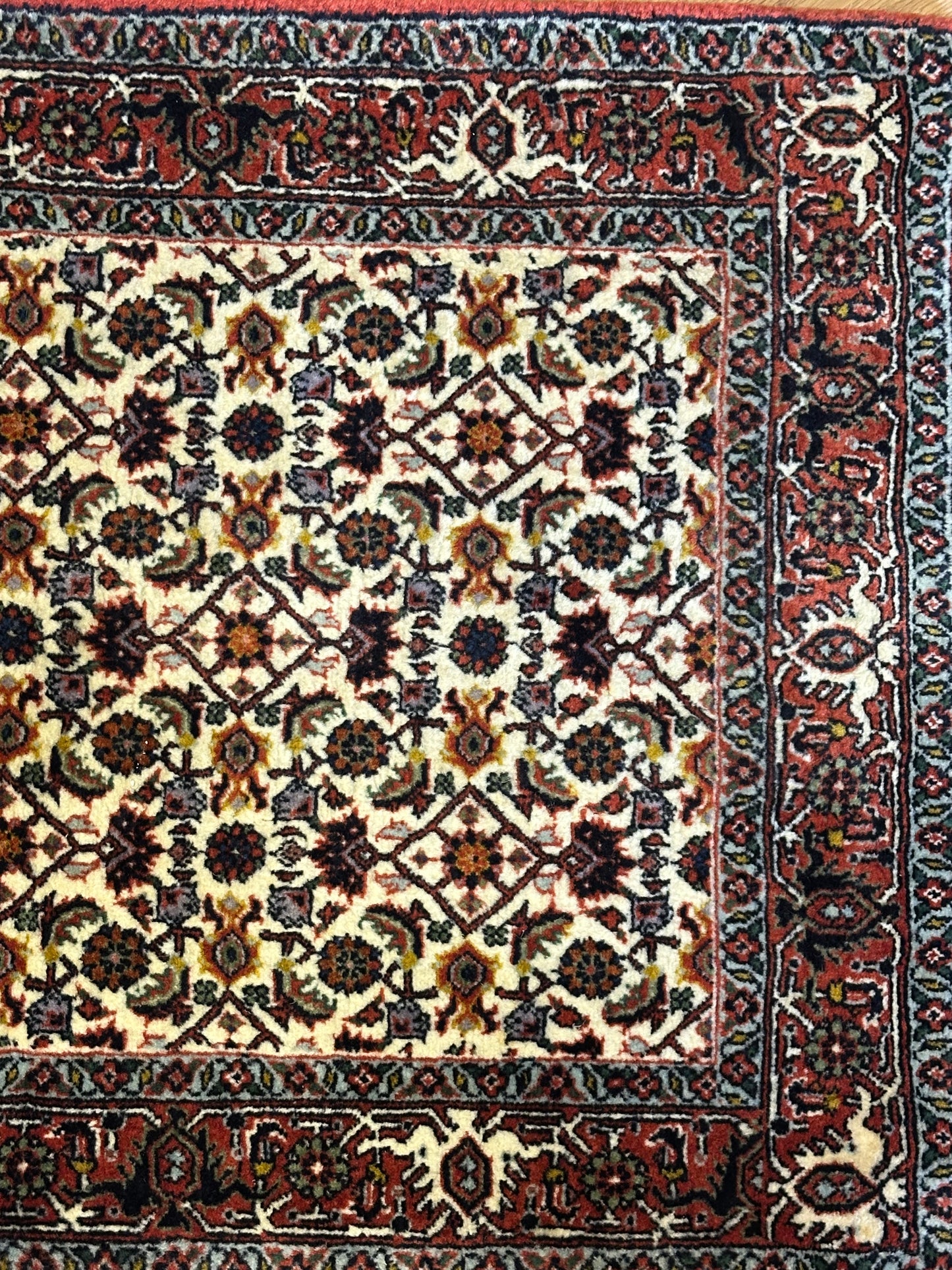 Bidjar Läufer Korkwolle mit floralem Rautenmotiv feine Knüpfung