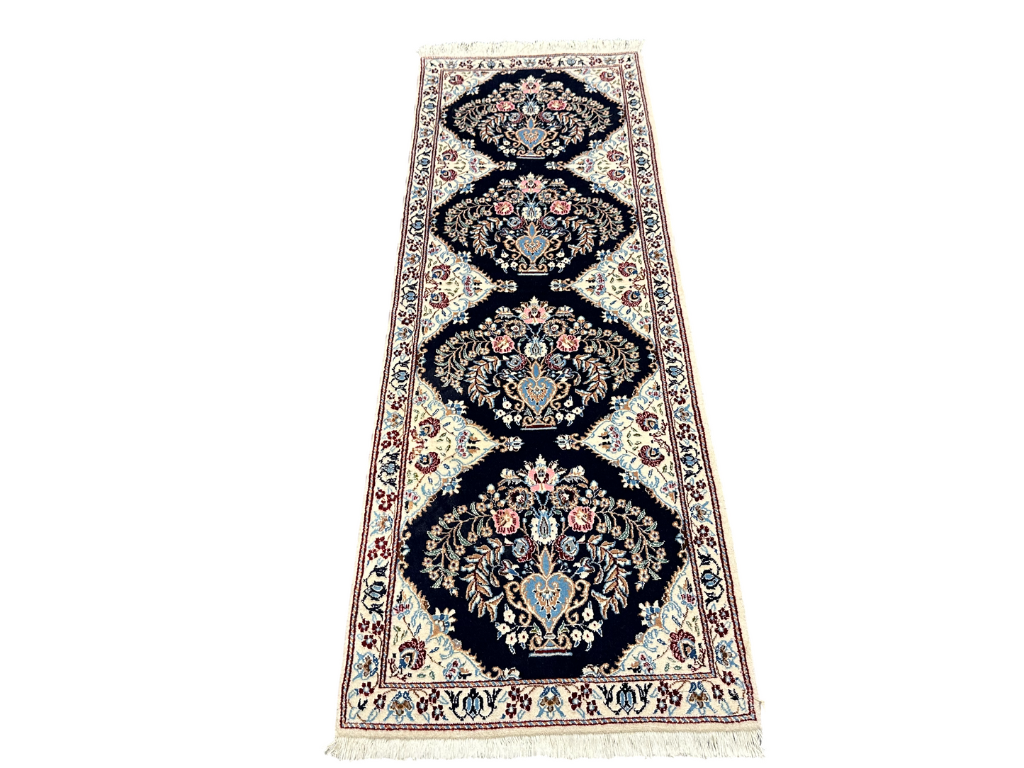 Orientteppich handgeknüpft Nain fein mit Seide 142 × 50 cm