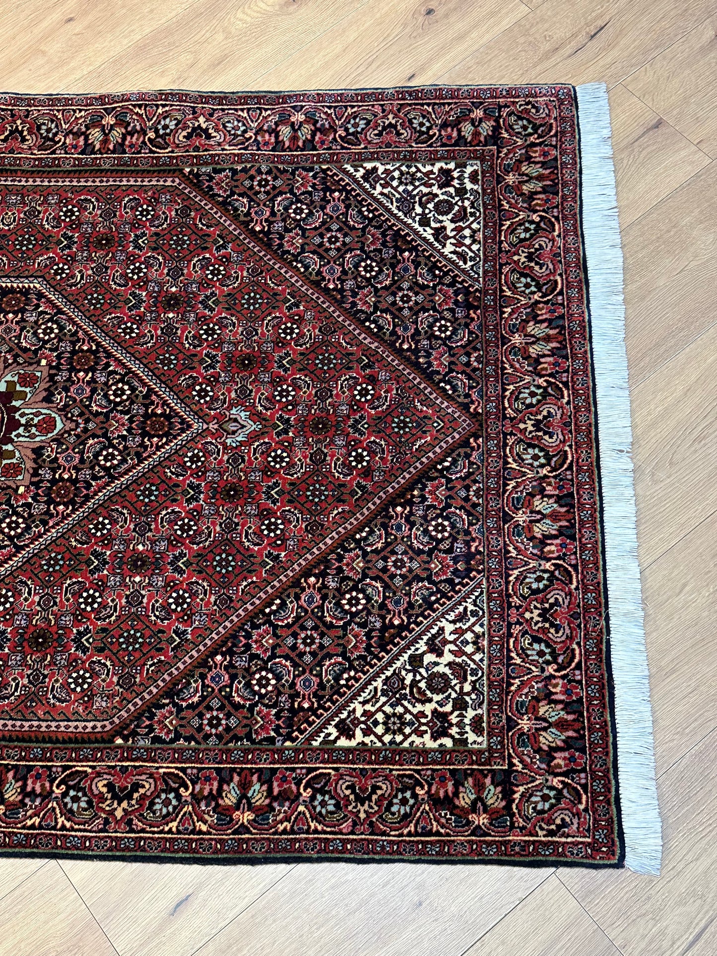 Bidjar Teppich Korkwolle mit Medaillon florales Allover Muster