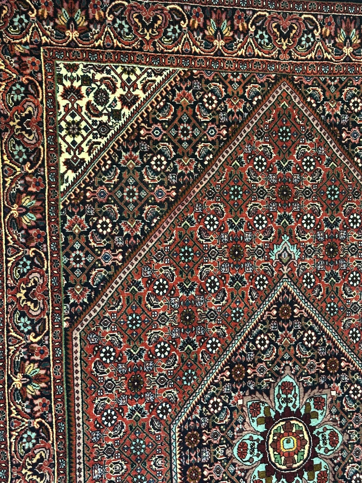 Bidjar Teppich Korkwolle mit Medaillon florales Allover Muster